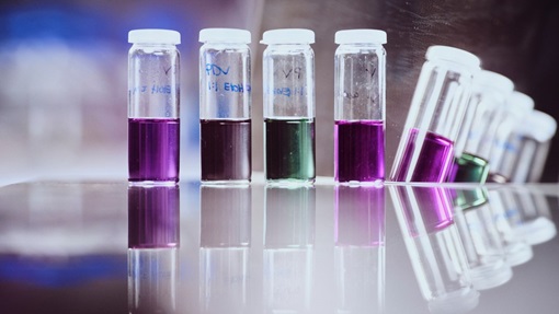 Octarine Bios farver